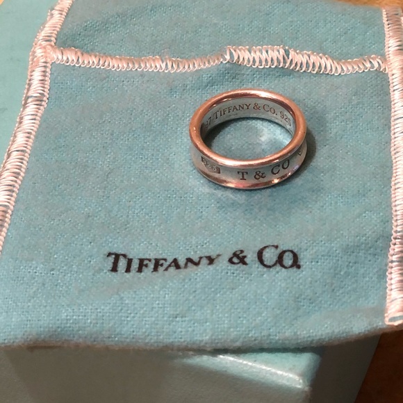 Tiffany & Co 1837 Ring - Sterling Silver - Picture 2 of 5
